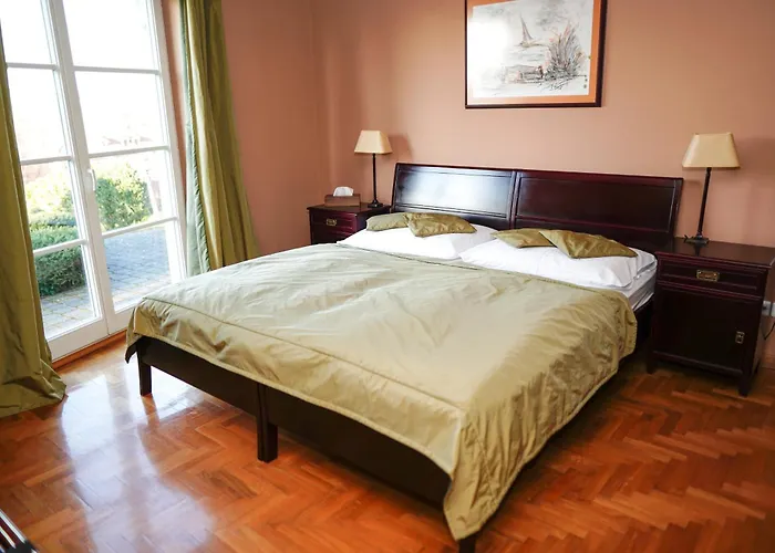Hotel Rezidence 4*